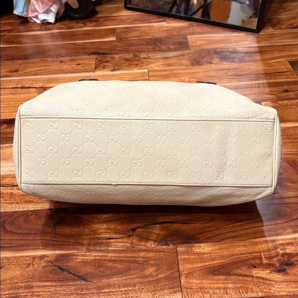 Gucci Signature Boston Bag. Neutral Leather. GG Signature - Picture 5 of 10